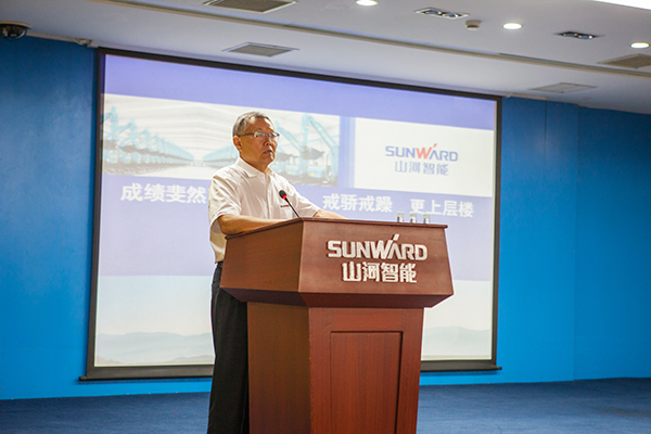 业绩逆势上扬，，，，LETOU乐投智能半年度谋划事情聚会圆满召开