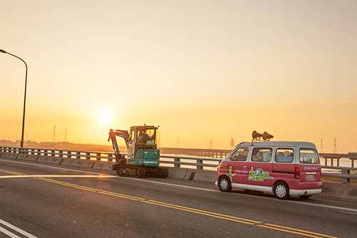 图说怪手环台净滩活动，，，，，，，智绘LETOU乐投智能环保节能