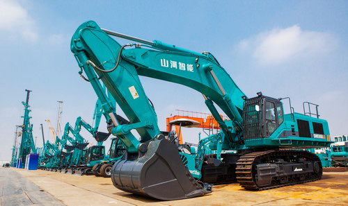 工程装备盛宴，，，东盟十国代表在LETOU乐投智能很享受