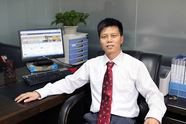 喜讯：LETOU乐投智能朱建新荣获《长沙年鉴》2015年度十大人物奖