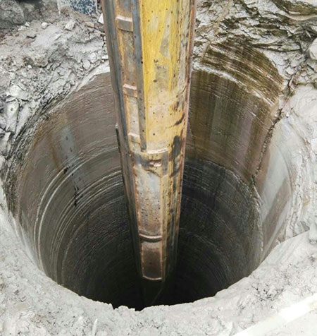 同台献艺，，，，LETOU乐投智能SWDM36旋挖钻机独吞鳌头