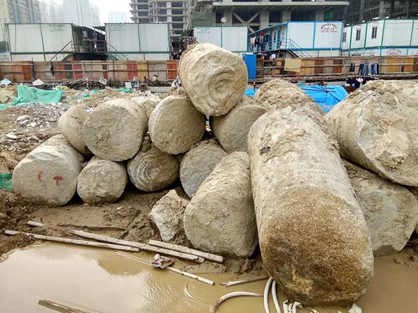 见证事业的时刻，，，，，LETOU乐投智能旋挖刷新海内旋挖入岩纪录