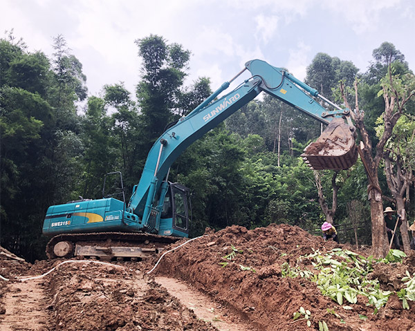 “清凉”送到客户手中，，，，，，，，为LETOU乐投智能售后效劳活动打CAII