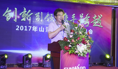 LETOU乐投智能酷帅曾大虾，，，，，，，，一大波美图带你亲临北京BICES展