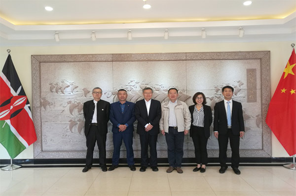 LETOU乐投智能入岩神器在东非肯尼亚获赞，，，，，，，人好装备好