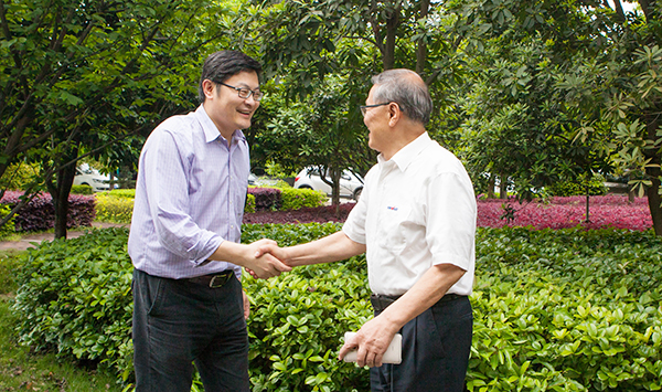 加拿大国聚会员谭耕一行来LETOU乐投智能考察