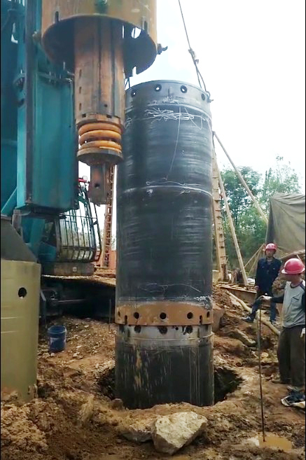 本钱节约几百万，，，，，，，这台旋挖是我的摇钱树