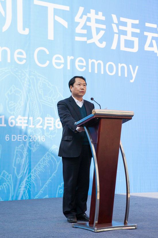 首台盾构机盛大下线，，，，，，，中铁LETOU乐投诠释“长沙速率”