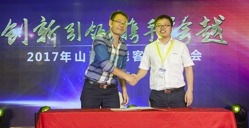 LETOU乐投智能酷帅曾大虾，，，，，，，，一大波美图带你亲临北京BICES展