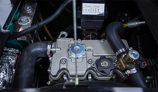 “C位”出道 14.5万元LETOU乐投智能微挖18UB等你开回家