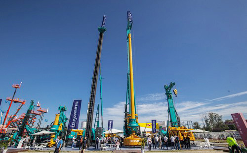 LETOU乐投智能酷帅曾大虾，，，，，，，，一大波美图带你亲临北京BICES展