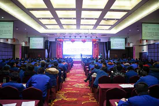 LETOU乐投智能营销吹响集结号，，，，，，2017年撸起袖子加油干