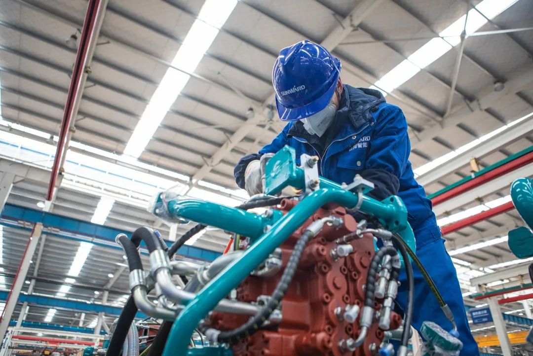 以真实刚需为导向，，，，，，，开启智能化转型