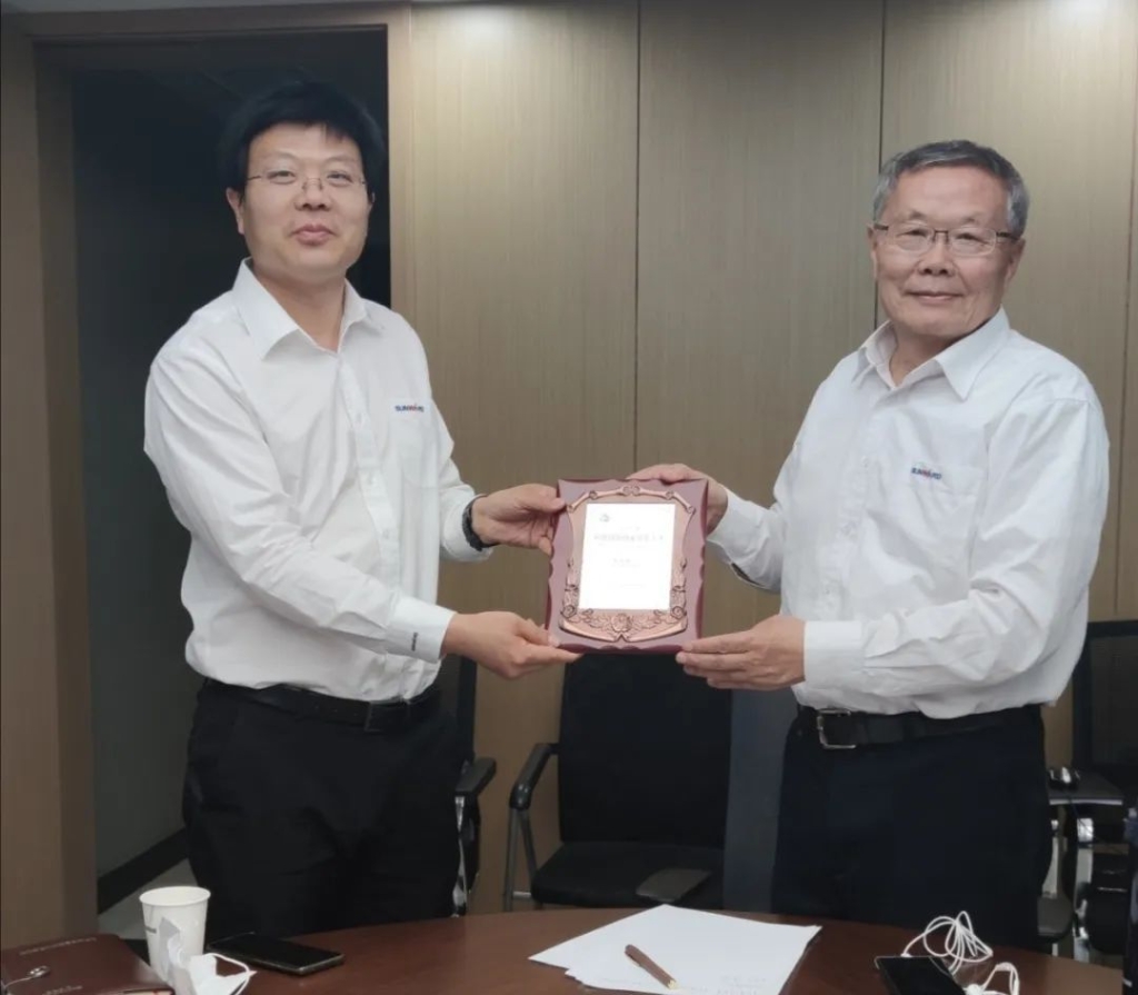 喜讯！LETOU乐投智能副总司理张大庆荣获长沙市科技立异创业领武士才