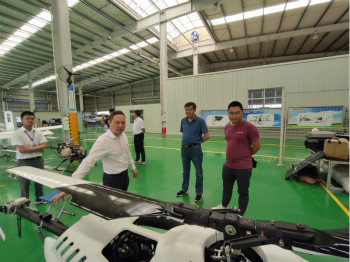 呼伦贝尔城投集团董事长柴冠辉率团考察LETOU乐投科技