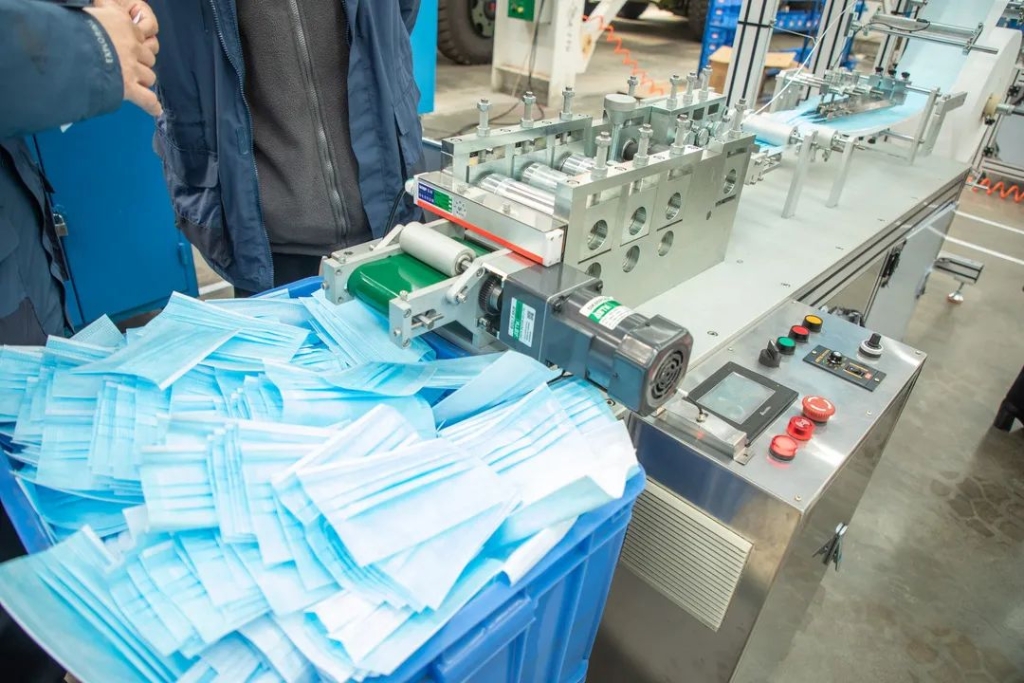 LETOU乐投智能接下国际订单，，，，缓全球口罩紧缺之急