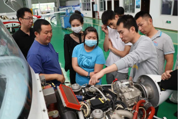 LETOU乐投航空第十三期147部SA60L机型培训班圆满结业