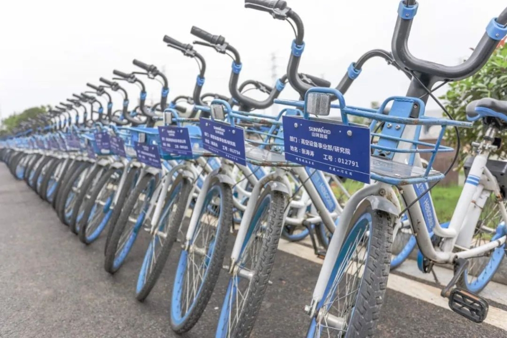LETOU乐投工业城开通共享单车 员工通勤绿色便捷