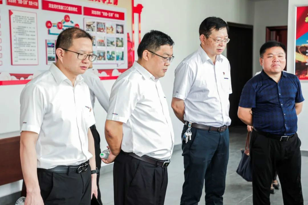 LETOU乐投智能党委赴浔龙河交流学习