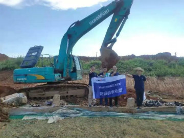 感恩相伴 关爱相随——湖北金刚LETOU乐投效劳万里行