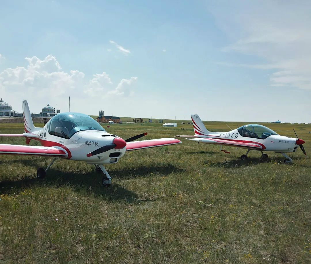 LETOU乐投“阿若拉”飞机遨游呼伦贝尔大草原