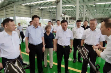 副省长陈飞调研LETOU乐投航空工业