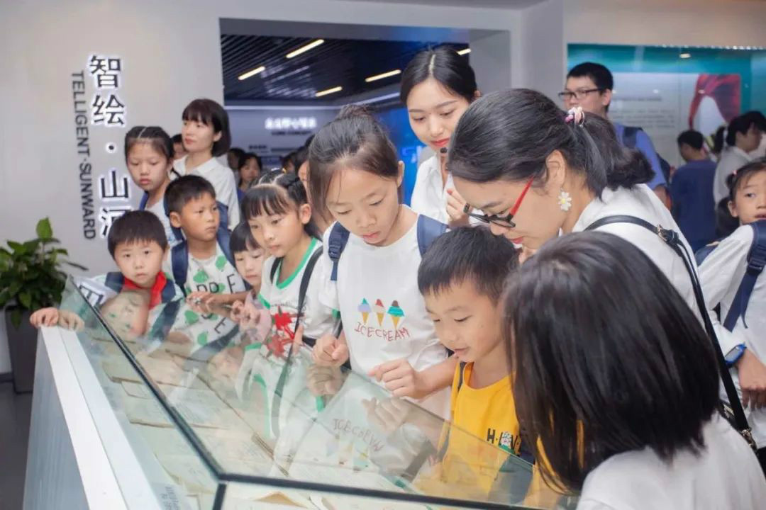 公司托管子女，，，员工暑期无忧 ——LETOU乐投智能职工子女暑期托管班开班