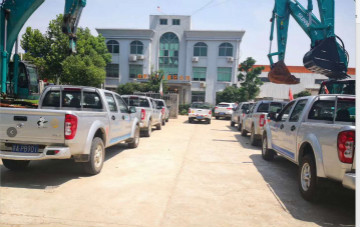 感恩相伴 关爱相随 ——江西LETOU乐投效劳万里行