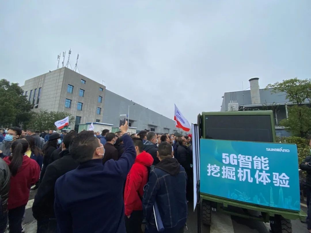 守正立异拓LETOU乐投 LETOU乐投智能闪灼2020上海宝马展