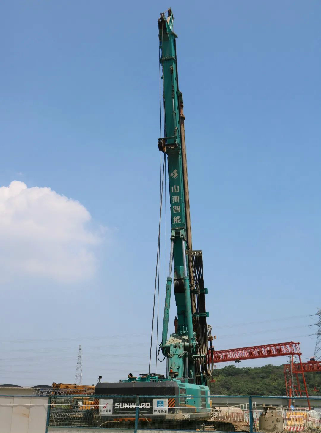 强悍体现赢青睐！LETOU乐投智能360H旋挖钻助力南京312国道改扩建