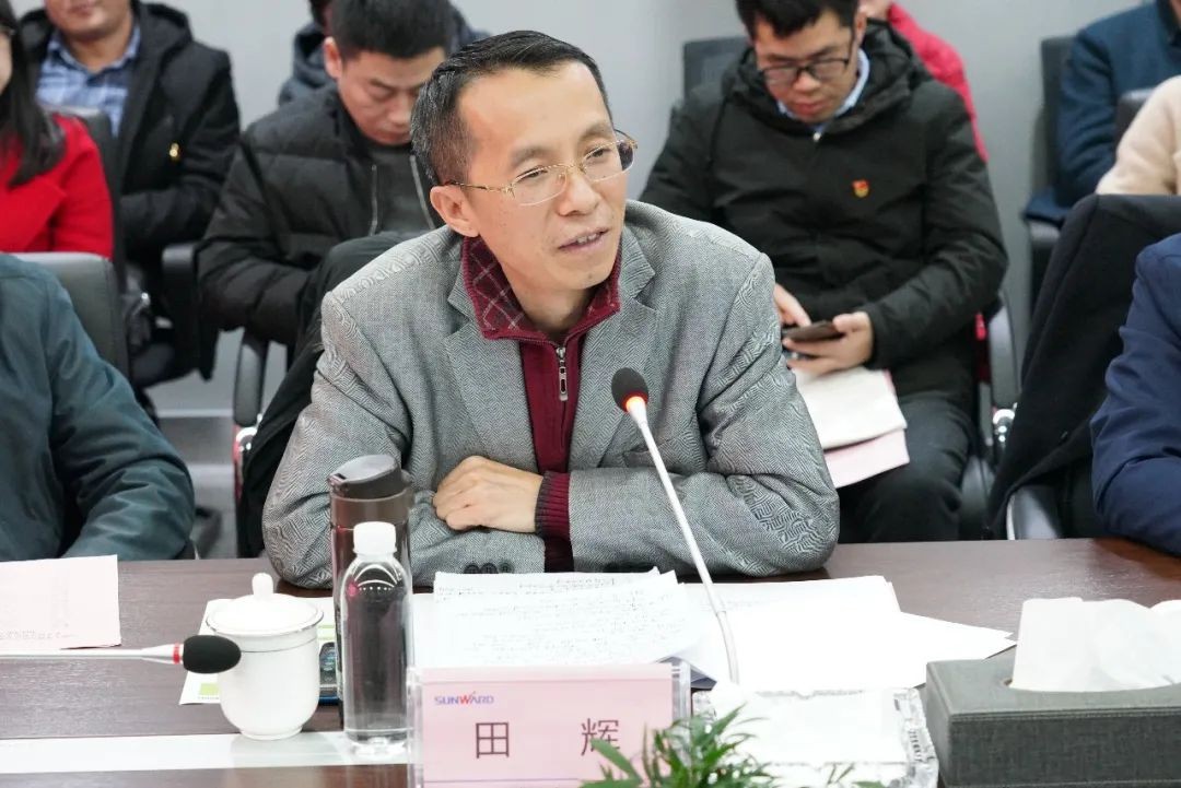 省工信厅青年干部理论学习走进LETOU乐投智能