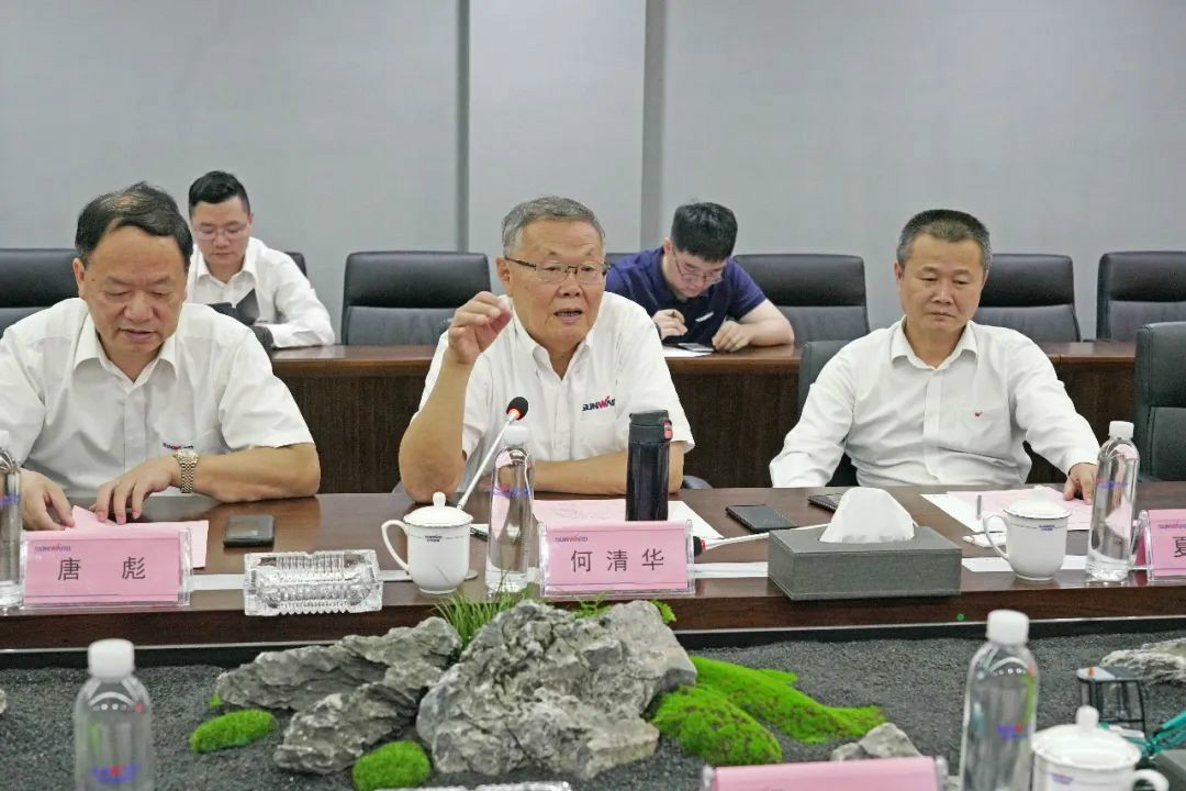 中铁装备赵华总司理莅临LETOU乐投智能交流