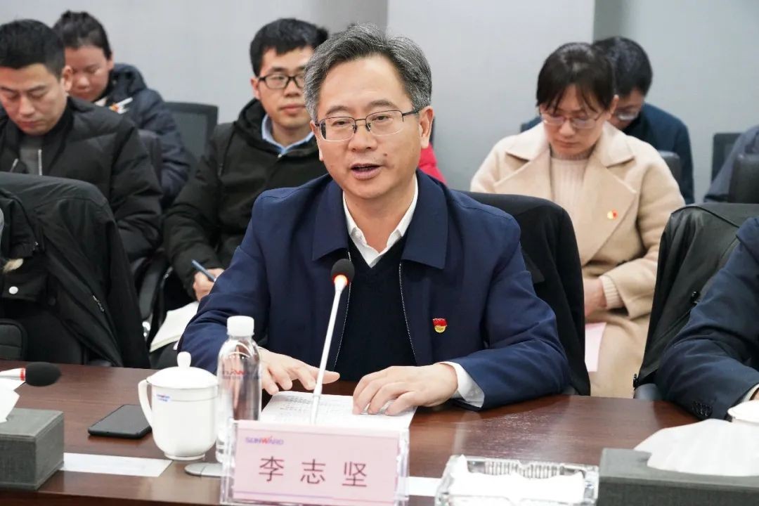 省工信厅青年干部理论学习走进LETOU乐投智能