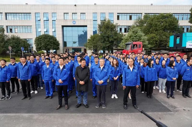 LETOU乐投智能首台SWHG70一连墙液压抓斗顺遂交机