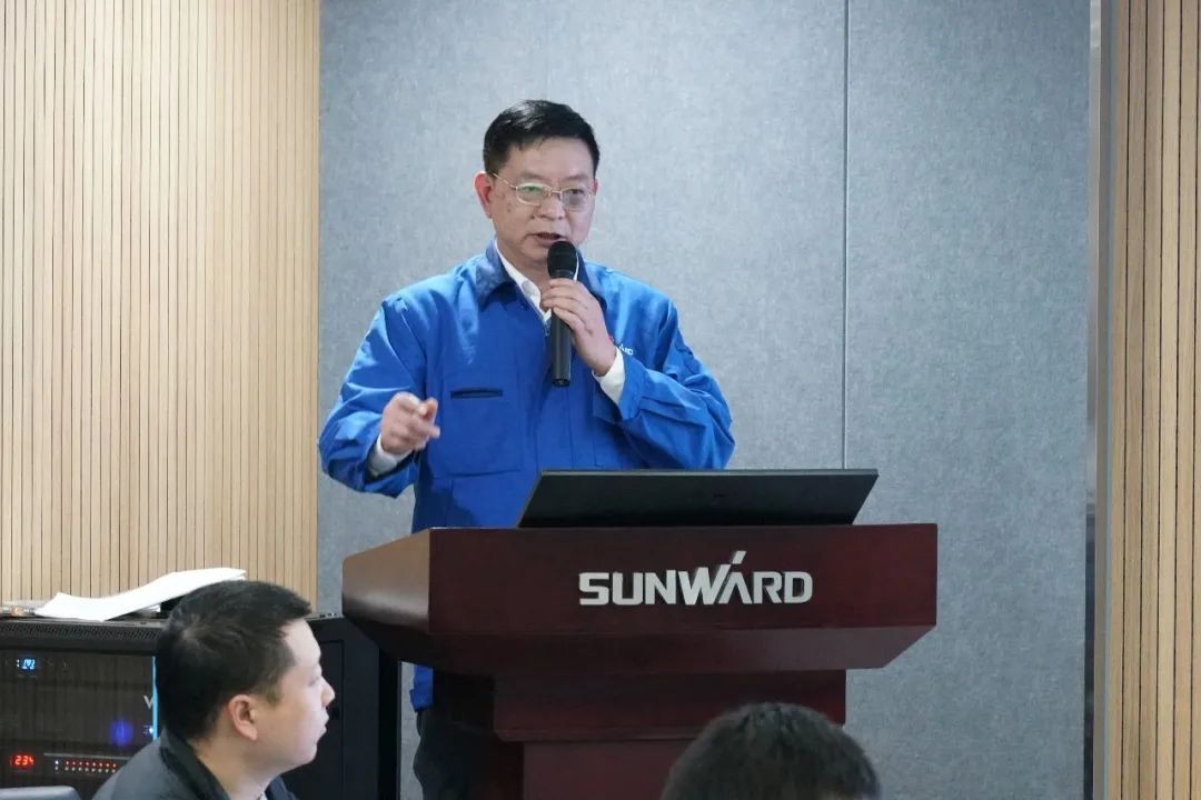 省工信厅青年干部理论学习走进LETOU乐投智能