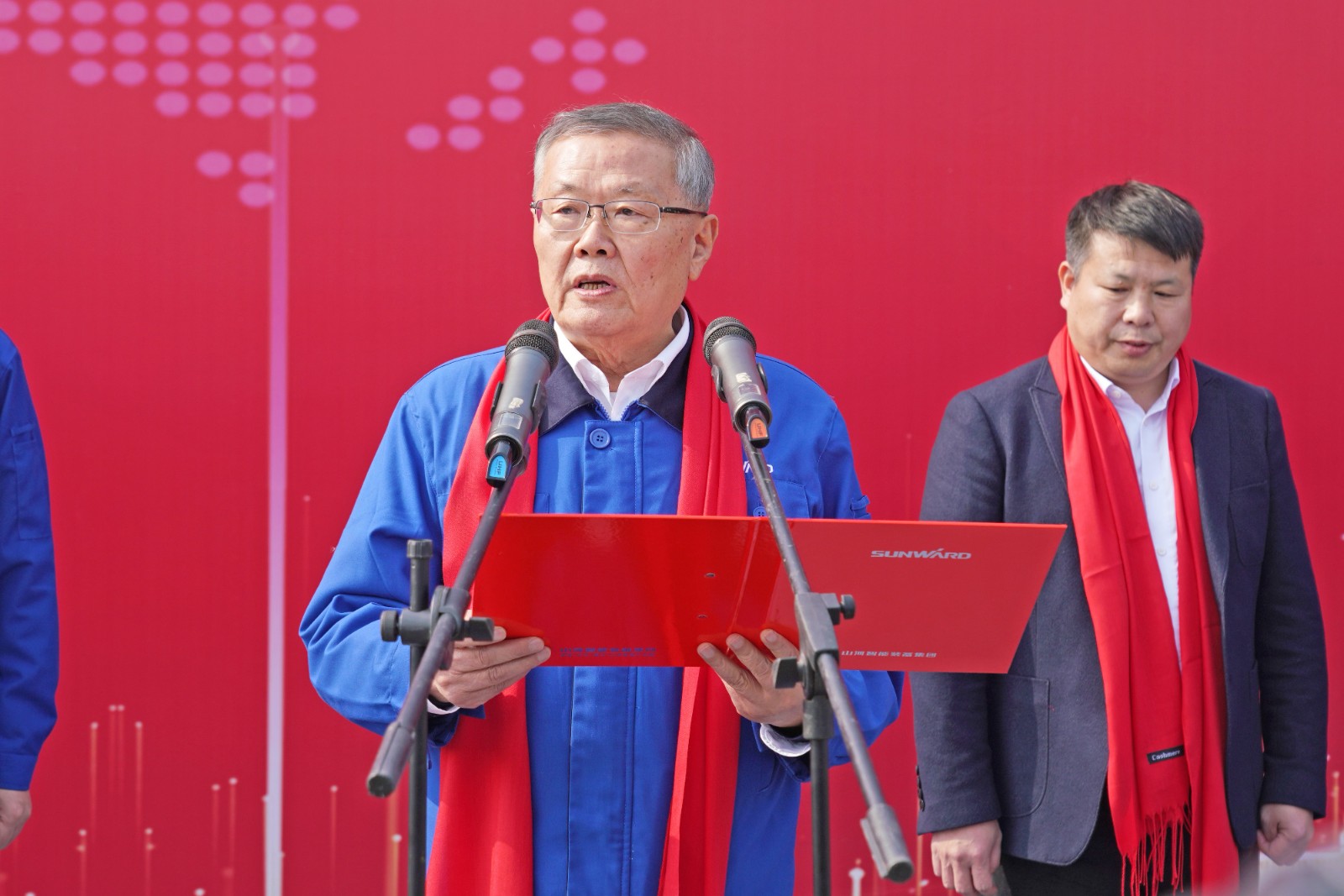 LETOU乐投智能价值6亿元装备全球发货仪式火热举行