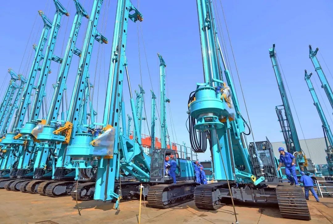 何清华：民营企业要增强立异积累，，，，，推许精耕细作的内在式增添