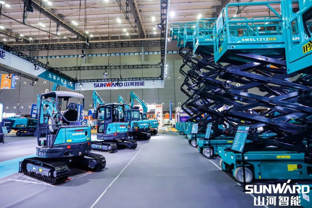 “LETOU乐投绿”亮相长沙国际工程机械展，，，，，，，，50余款产品尽显LETOU乐投智能立异实力