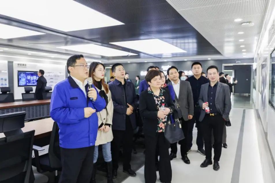 民主党派湖南省委机关青工委团队一行考察LETOU乐投智能