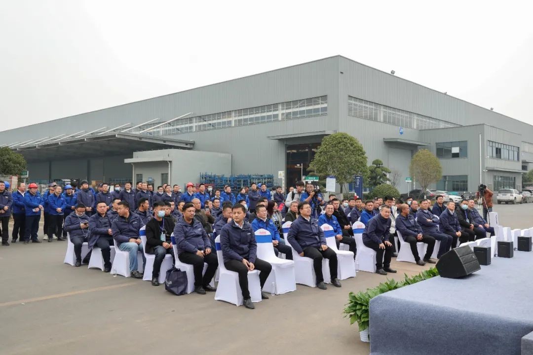 开疆扩土，，，，，气壮LETOU乐投 | 600F大挖交付仪式盛大举行