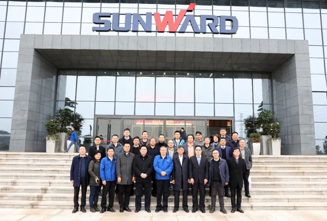 长沙工程机械协会会长、副会长、监事长聚会在LETOU乐投智能召开