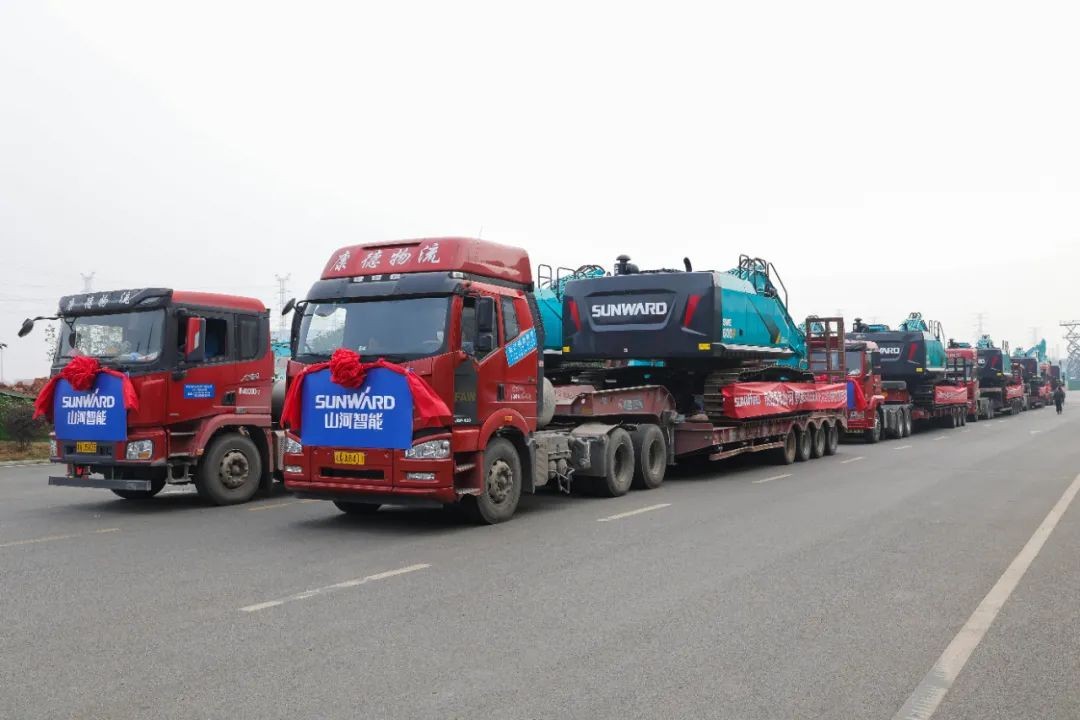 开疆扩土，，，，，气壮LETOU乐投 | 600F大挖交付仪式盛大举行