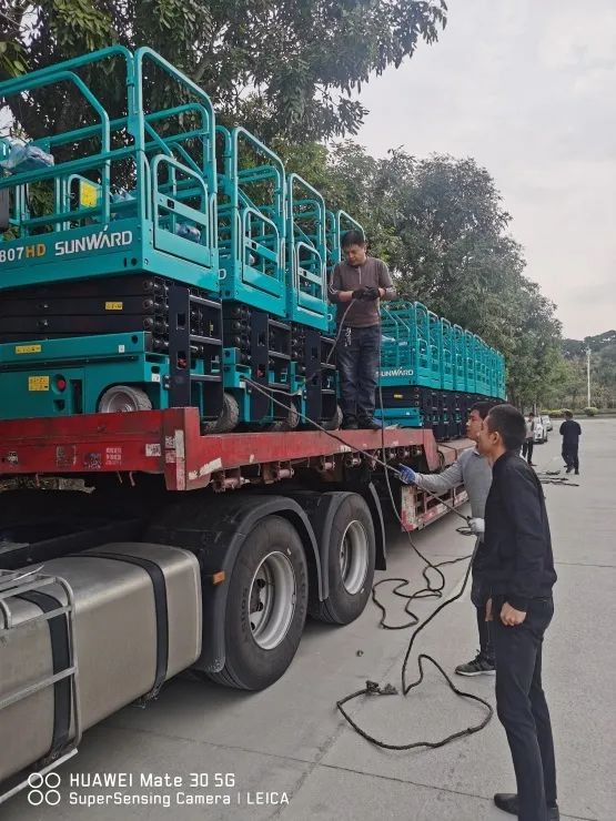 新年伊始，，，，，，，，LETOU乐投高机再次发货华南市场