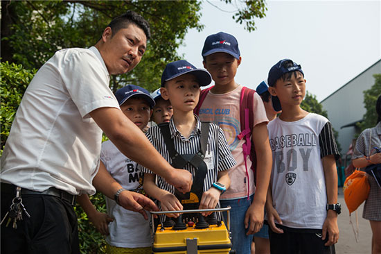这个炎天，，，，，，亲子玩转LETOU乐投智能“三栖”装备