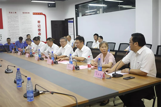 员工子女金榜题名 LETOU乐投家园发放奖励