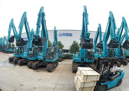 新华社报道：LETOU乐投智能连任全球工程机械50强