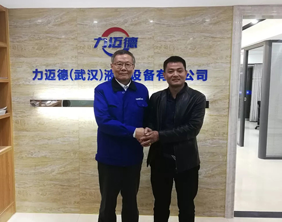 人生浮沉如梦，，，，，携手LETOU乐投勇攀事业巅峰