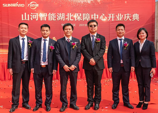 人生浮沉如梦，，，，，携手LETOU乐投勇攀事业巅峰