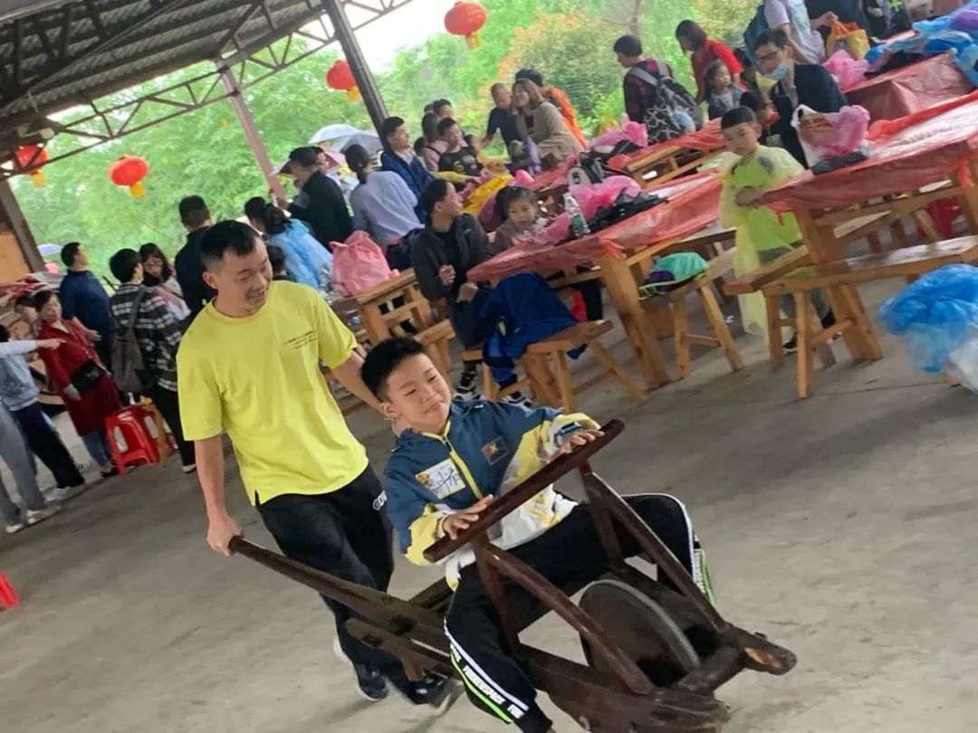 童年差别Young，，，，，，，，稻花香里亲子欢——LETOU乐投智能组织开展六一亲子活动