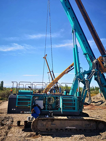 顶酷暑 走沙漠 2021年LETOU乐投智能全球效劳万里行走进新疆